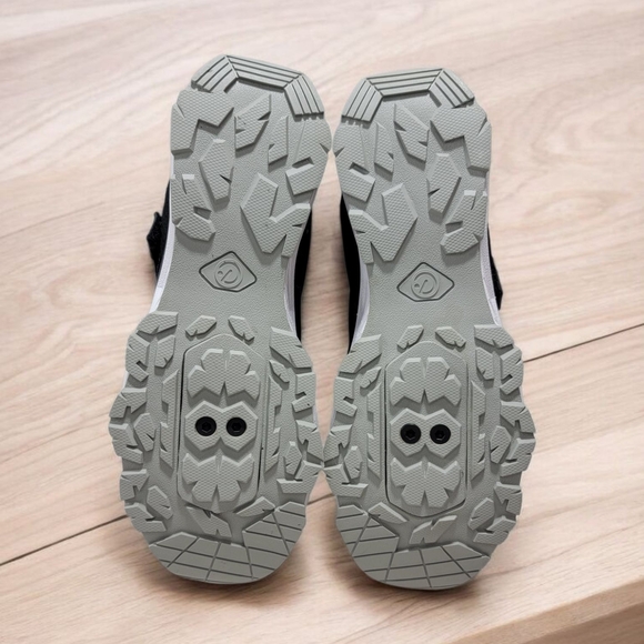 Perfect Echelon Unisex Mesh Black Indoor Slip On Cycling Athletic Shoes - Picture 2 of 11